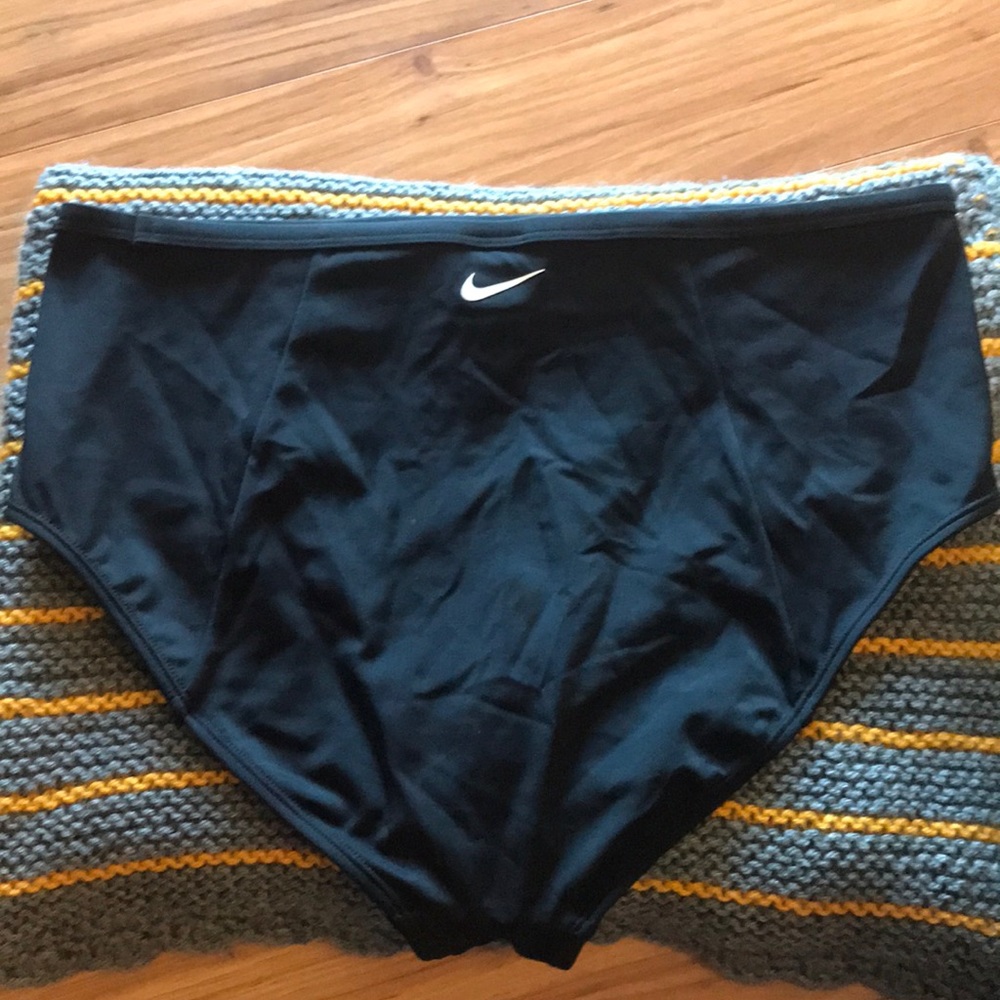 NIKE high brief swim bottoms NWOT